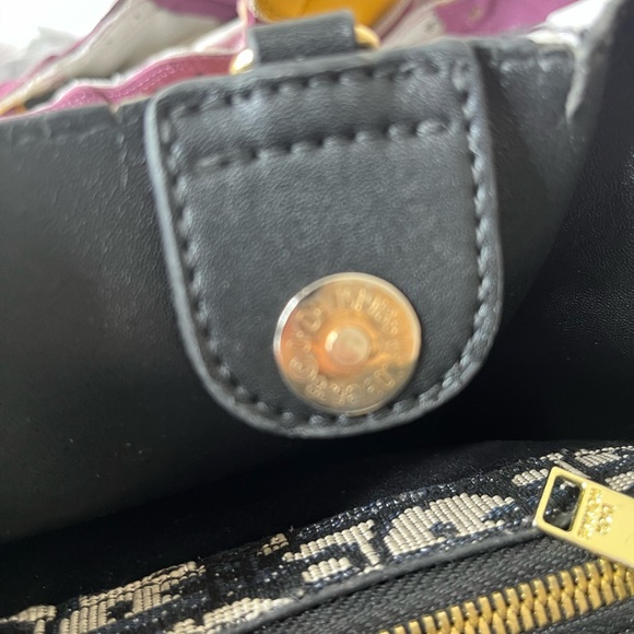 Dior navy and Cream Monogram Bucket Shoulder Bag - Picture 10 of 16